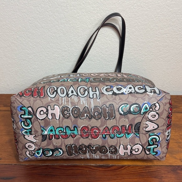 Coach X Mint + Serf City  Multicolor In Canvas Signature  Tote Bag. - Picture 8 of 12